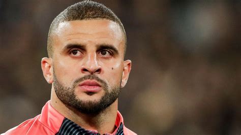 manchester city conduct investigation over kyle walker s alleged party