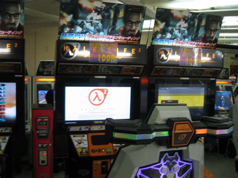 pc fps fan   moved  japan  arcade game   life