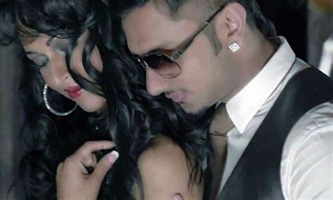 Honey Singhs Brown Rang Most Searched Video Of 2012 Bollywood News