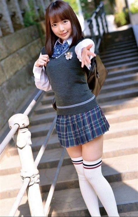 Pictures Of Japanese School Girls And