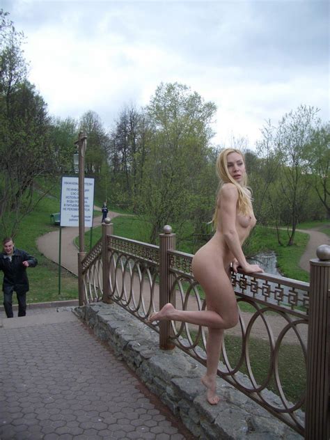russian blonde walks naked at public park with strangers russian sexy girls