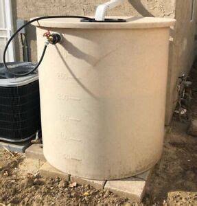 large  gallon rain barrel great condition discount   purchased