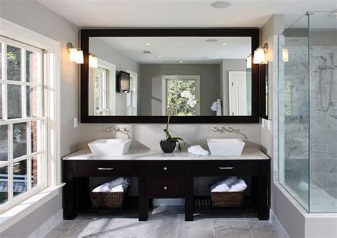 Clean And Classic Master Bath Suite Decoist