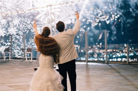 vintage inspired winter wedding steeped  hollywood glam