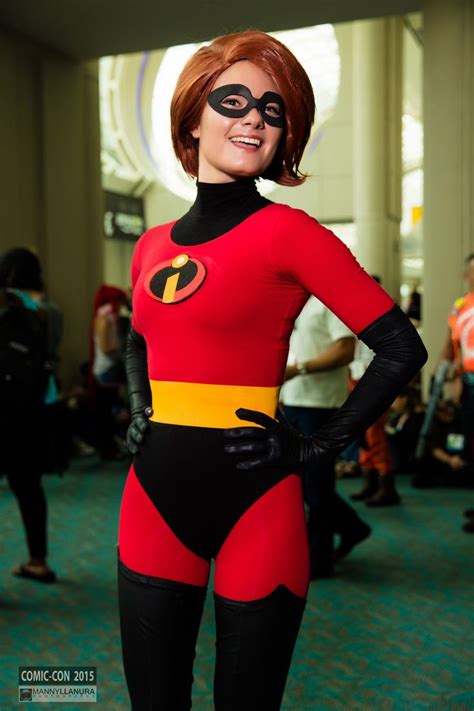 helen parr incredibles costume 26 elastigirl cosplay pics luscious