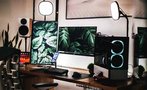 computer monitors  wall mounted