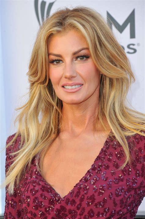 faith hill renewed how faith hill found happiness and love with tim mcgraw