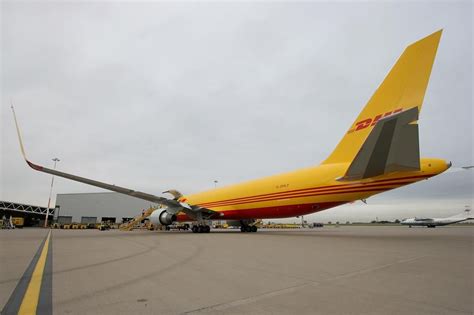 global logistics media dhl aviation  incredible images aviation boeing   incredibles
