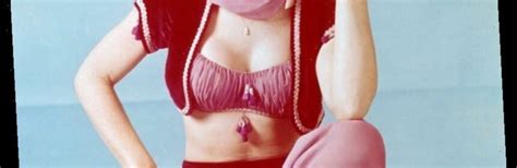 I Dream Of Jeannie How Barbara Eden Hid Her Growing
