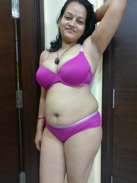 Very Hot Bhabhi Pics Desi Old Pictures Hd Sd Dropmms