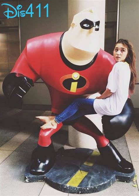 photo rowan blanchard with mr incredible september 20 2014 rowan blanchard rowan girl