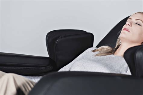 retreat massage chair renew collection