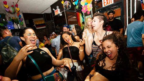 Lesbian Bars In Detroit