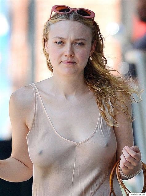 braless dakota fanning celebrity leaked nude pictures hacked phone images