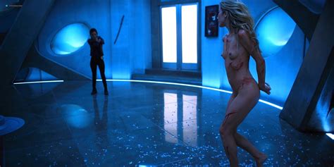 naked dichen lachman in altered carbon
