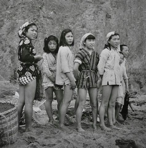 堂々とした昭和の海女 古写真 古い写真 岩瀬