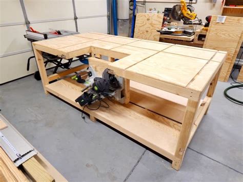 Tommys Miter Saw Station With Rolling Workbench Plans