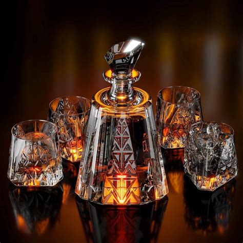 decanter  whisky   whiskey decanters