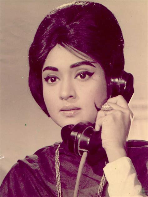 old indian actress hairstyles wavy haircut