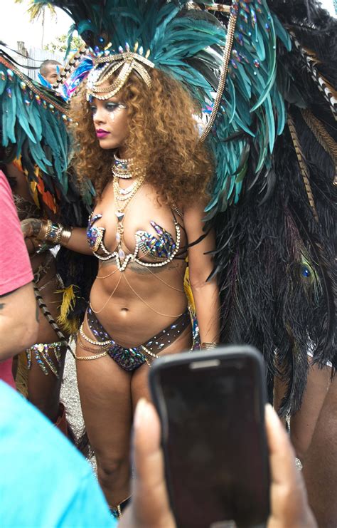 sexy pics of rihanna the fappening leaked photos 2015 2019