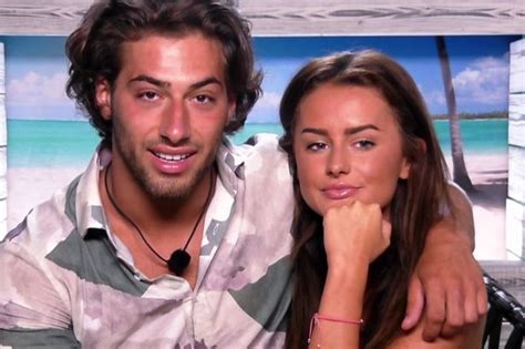 the kem and amber love island 2017 love story from that bracelet to