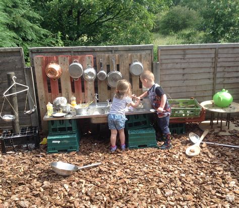 outdoor maths    early years tts inspiration