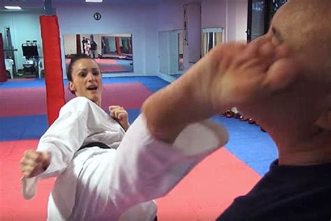 Pin By Ken Nye On Women Martial Arts In 2020 Martial