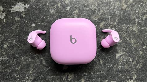 beats fit pro  apples  wireless earbuds  mashable lupongovph