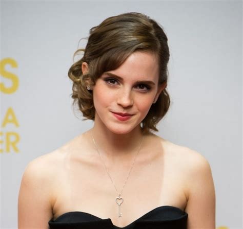 Emma Watson Bling Ring Character Is Superficial Materialistic Vain