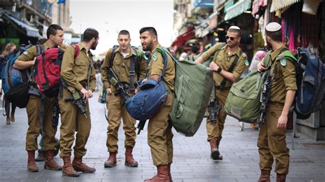 uniforms  israeli soldiers israel today