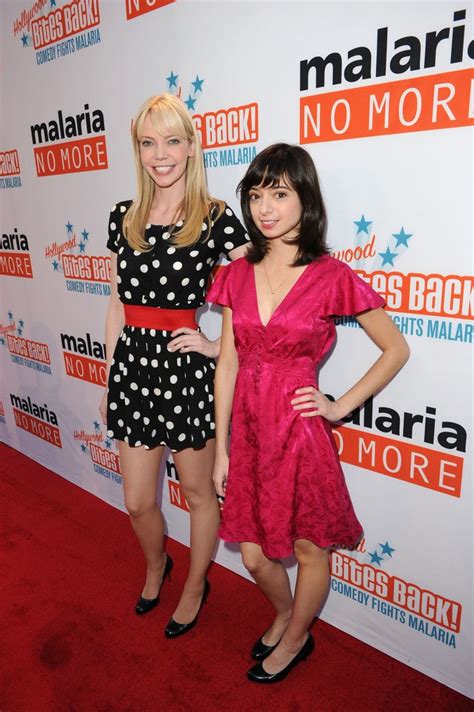 riki lindhome and kate micucci