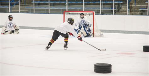 wildcat hockey school unh youth programs