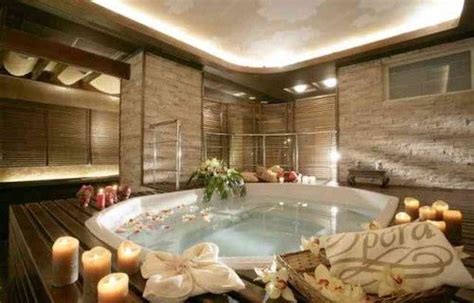 elegant jacuzzi  bathroom design ideas  home scenery casa de