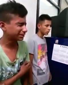 Mexican Police Film Themselves Slapping Two Suspected Phone Thieves
