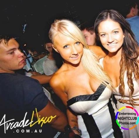 funny nightclub photos 50 pics