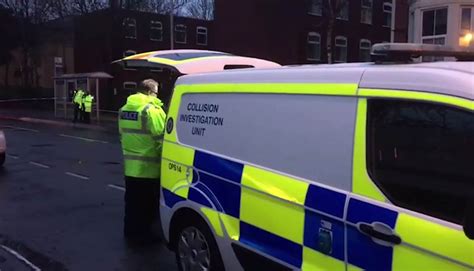 Gallery Police Seal Off Waterloo Road Wolverhampton After Serious