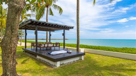 thai massage in phuket spas and villas elite havens magazine