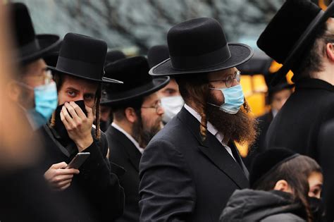 scapegoating jews outrage  de blasio faults jewish community