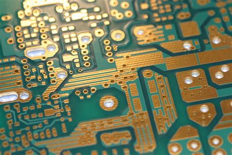 elektronic inventors build   printed circuit boards
