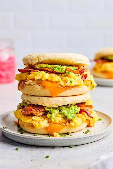 breakfast sandwich  peas  pod