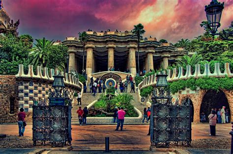 barcelona photo park gueell gaudi entrance  paradise barcelona