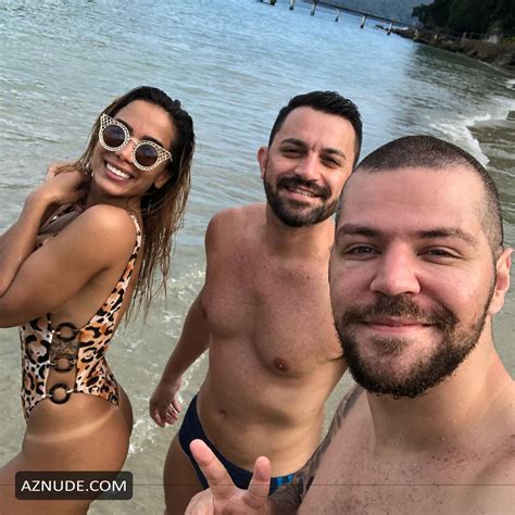 Anitta Sexy Enjoys Her Vacation In Angra Dos Reis Rio Aznude