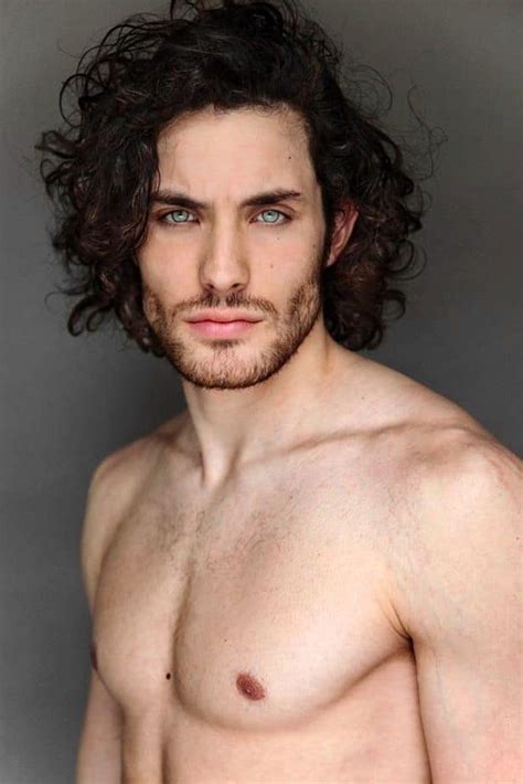 15 Men S Long Hairstyles To Get A Sexy And Manly Look In 2022