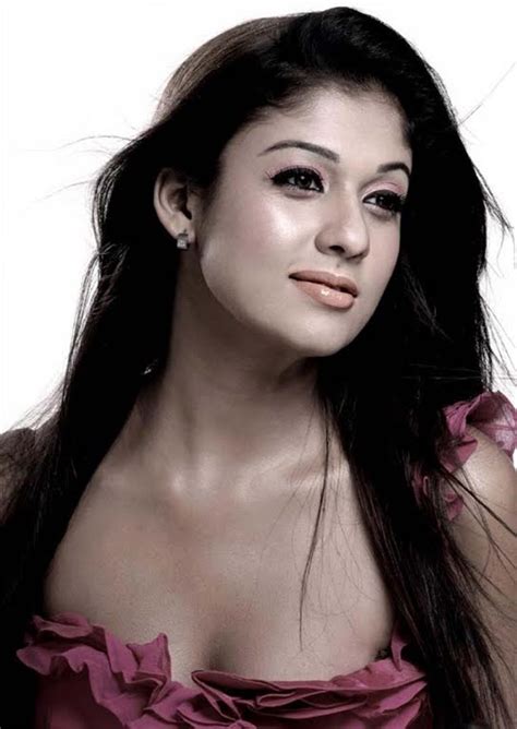indian cine masala actress nayanthara new sexy picture stills