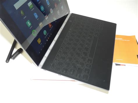 lenovo yoga book unboxing android stunning machine  virtual keyboard real   ink