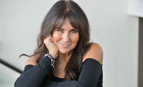 former page 3 girl linda lusardi s sex life is better following cancer
