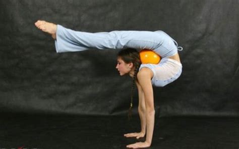 Extremely Flexible Girls 41 Photos Klyker Com