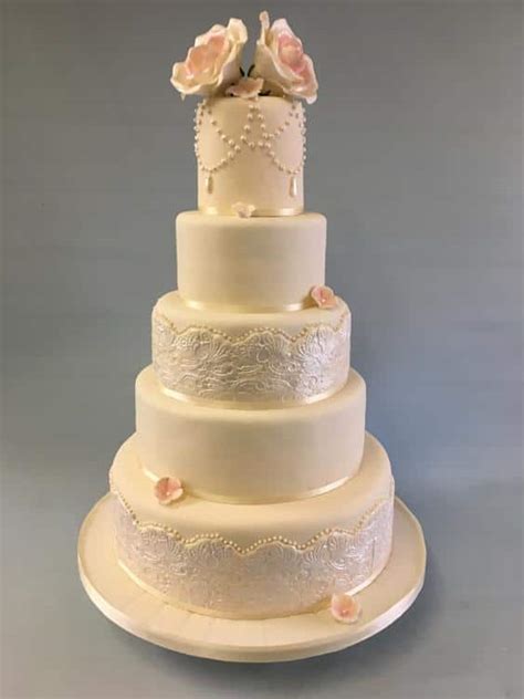 wedding cakes amazing cakes irish wedding cakes based in dublin