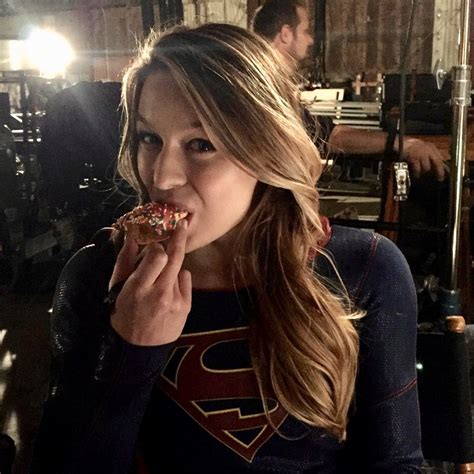 melissa benoist superchica súper chicas famosos