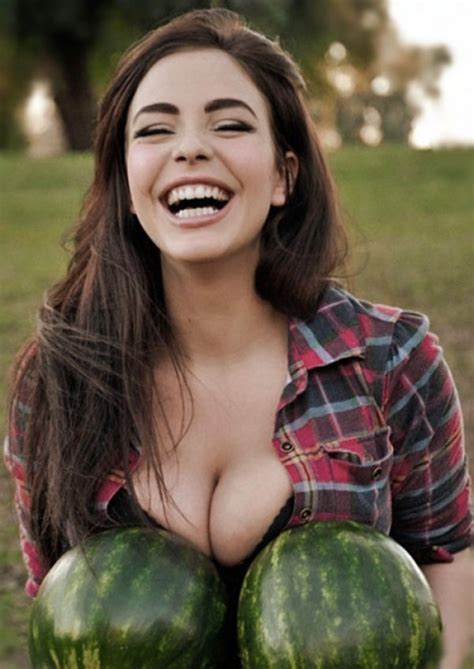 girls look better in flannel thechive